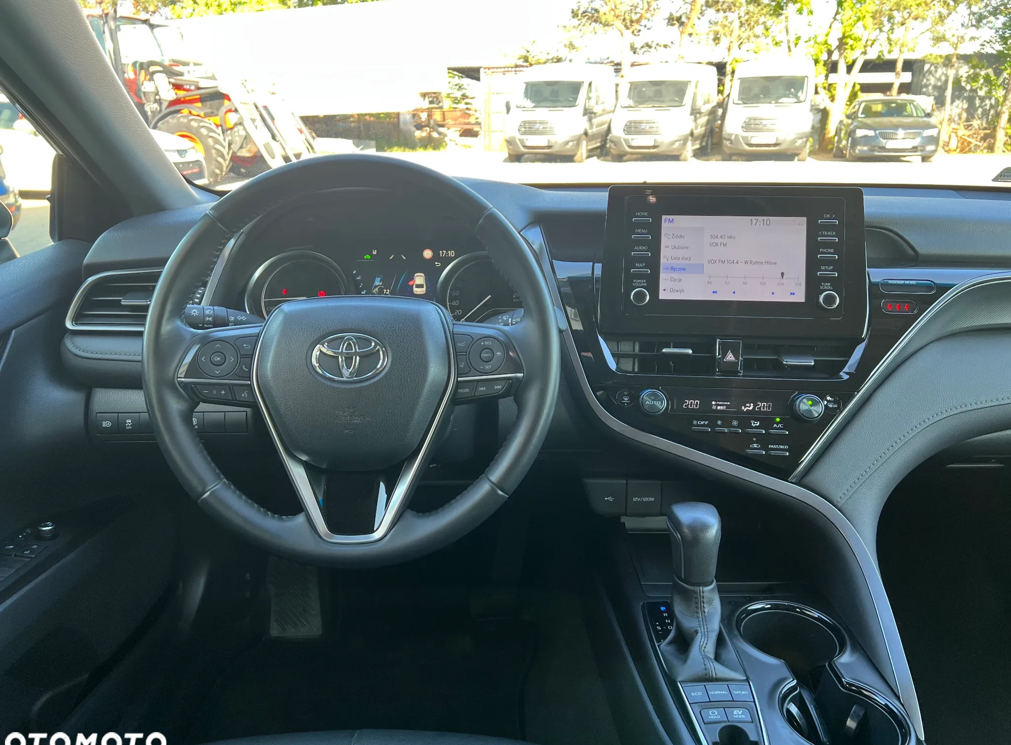 Toyota Camry cena 123800 przebieg: 101458, rok produkcji 2021 z Solec Kujawski małe 301